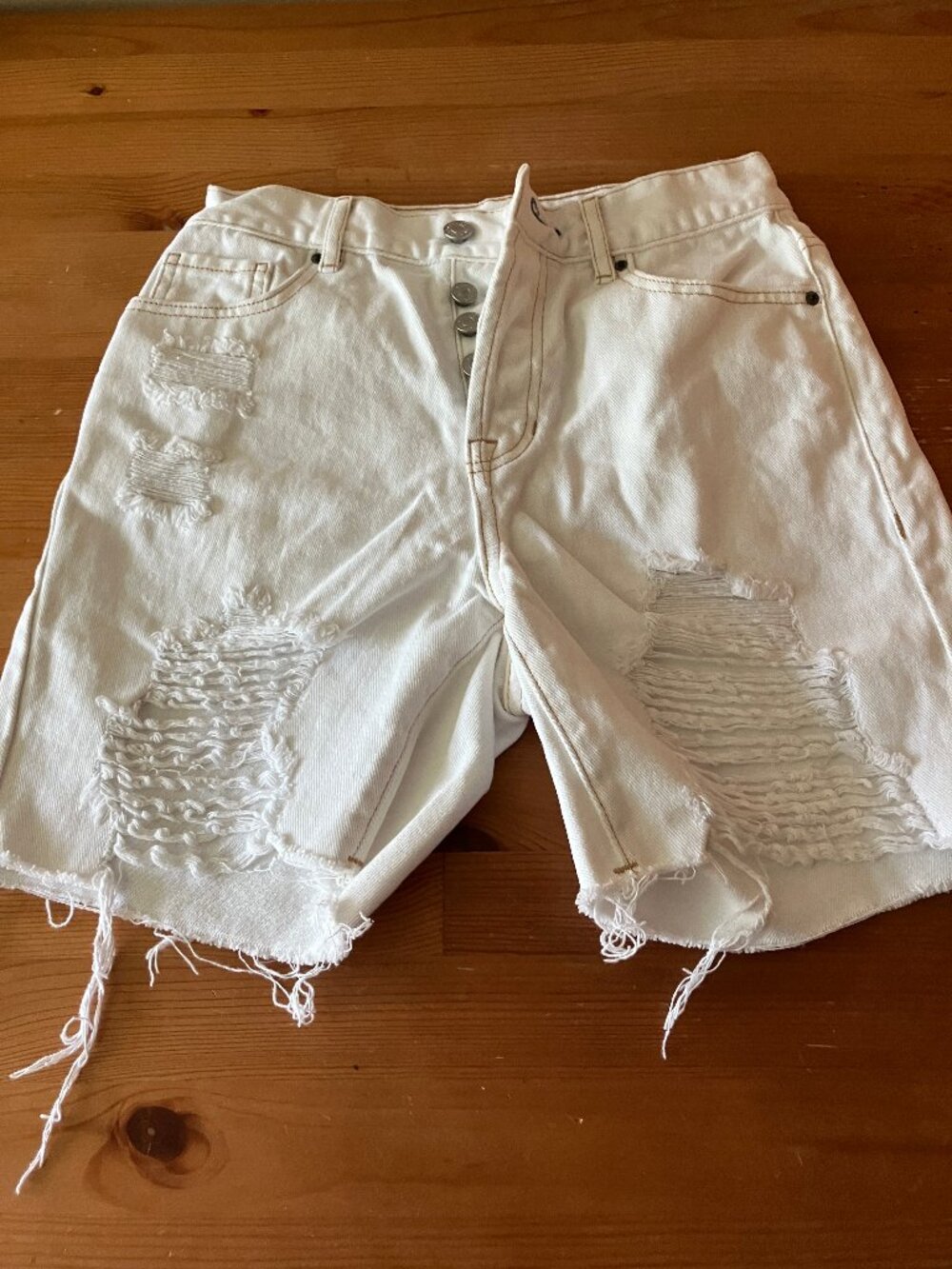 PUC SAN Los Angeles High Rise Boyfriend   Distressed Short White color Size 25